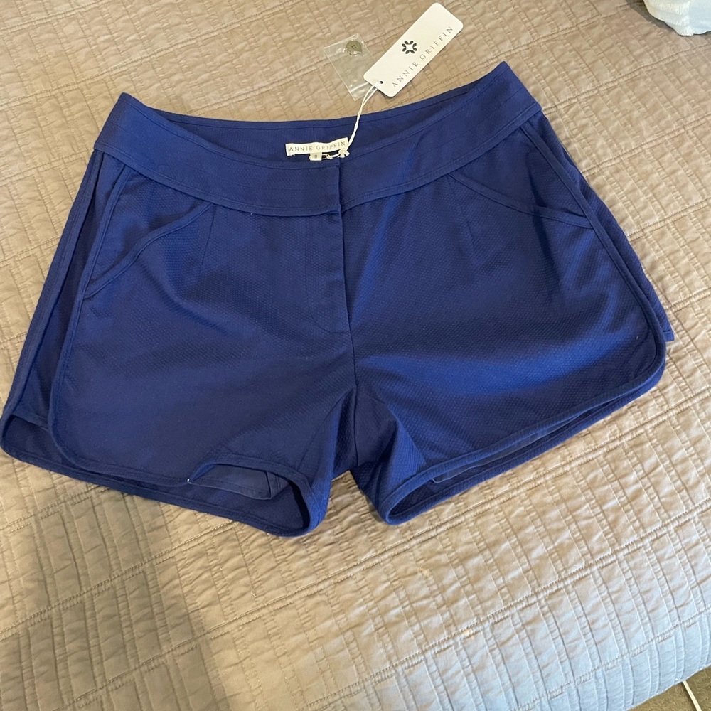 Annie griffin size 8 Caden shorts. Navy.  new with tags